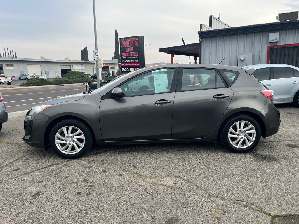 2012 Mazda Mazda3 Image 2