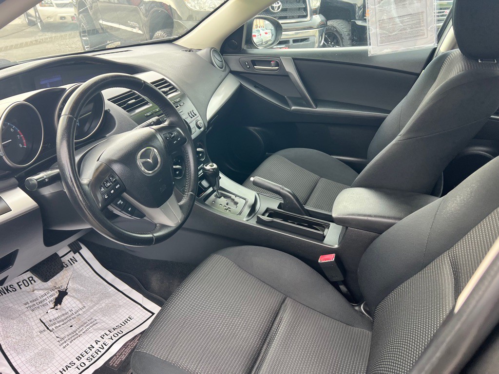 2012 Mazda Mazda3 Image 8