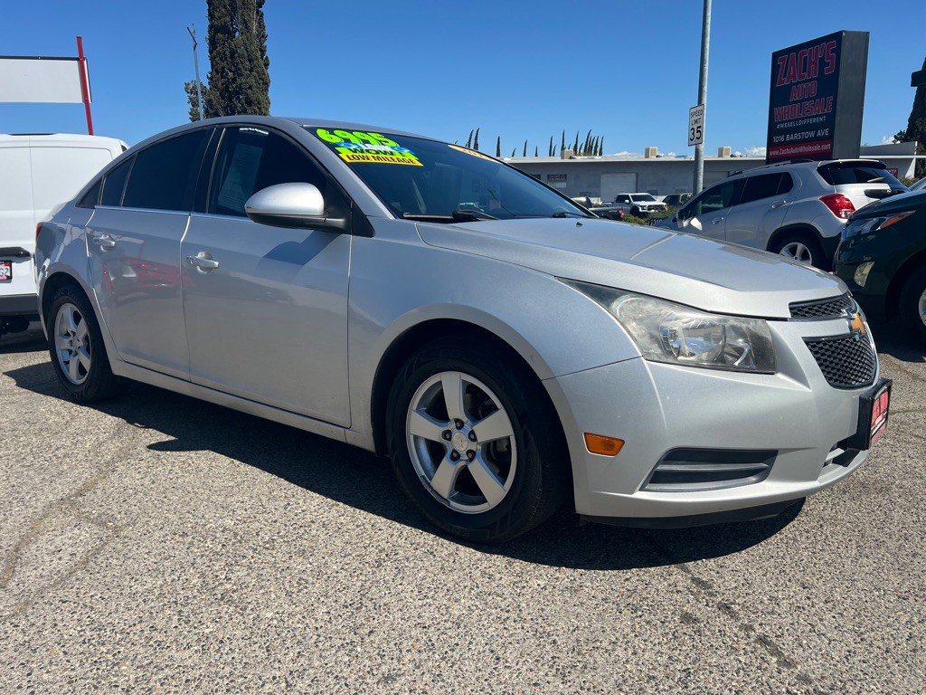 2014 Chevrolet Cruze Image 4