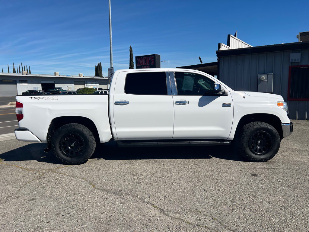 2015 Toyota Tundra Image 5