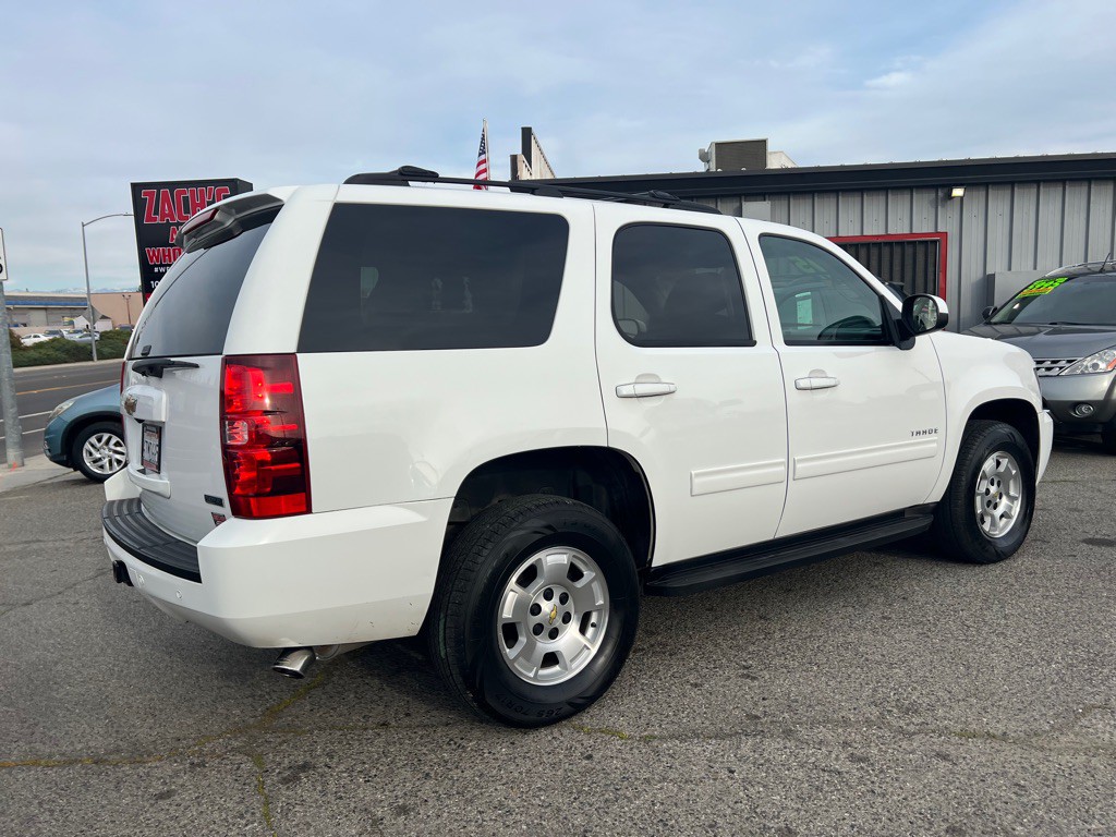 2011 Chevrolet Tahoe Image 6