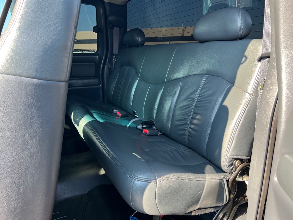 2001 Chevrolet Silverado 1500 Image 8