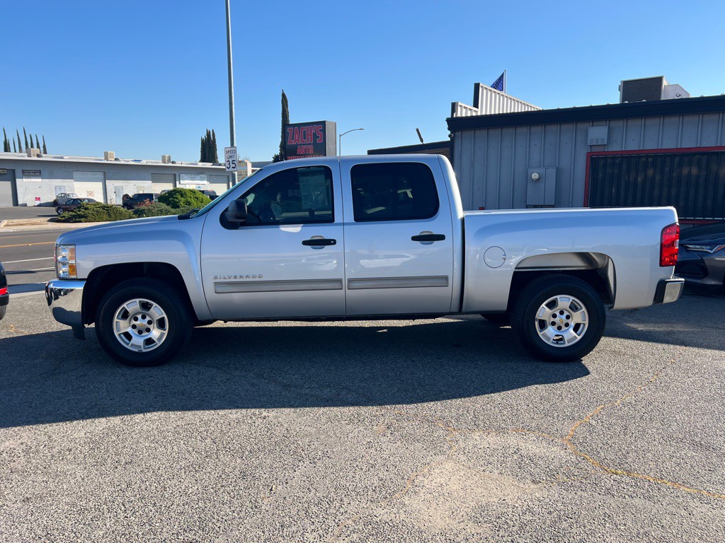 2013 Chevrolet Silverado 1500 Image 2