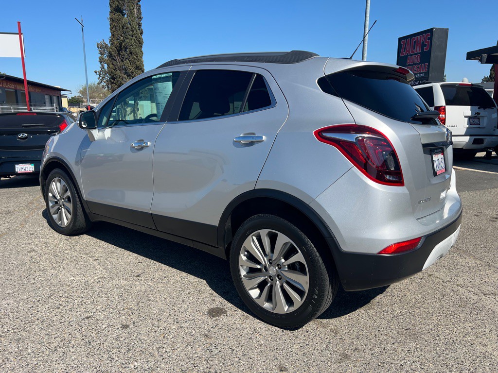 2017 Buick Enclave Image 3