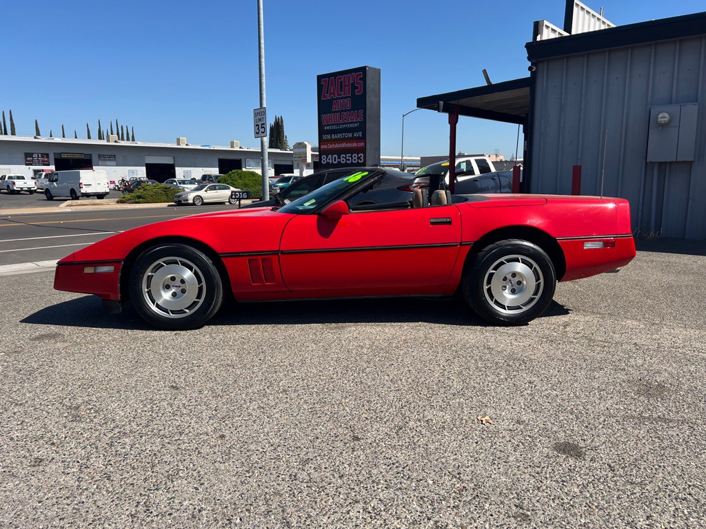 1986 Chevrolet Corvette Image 2