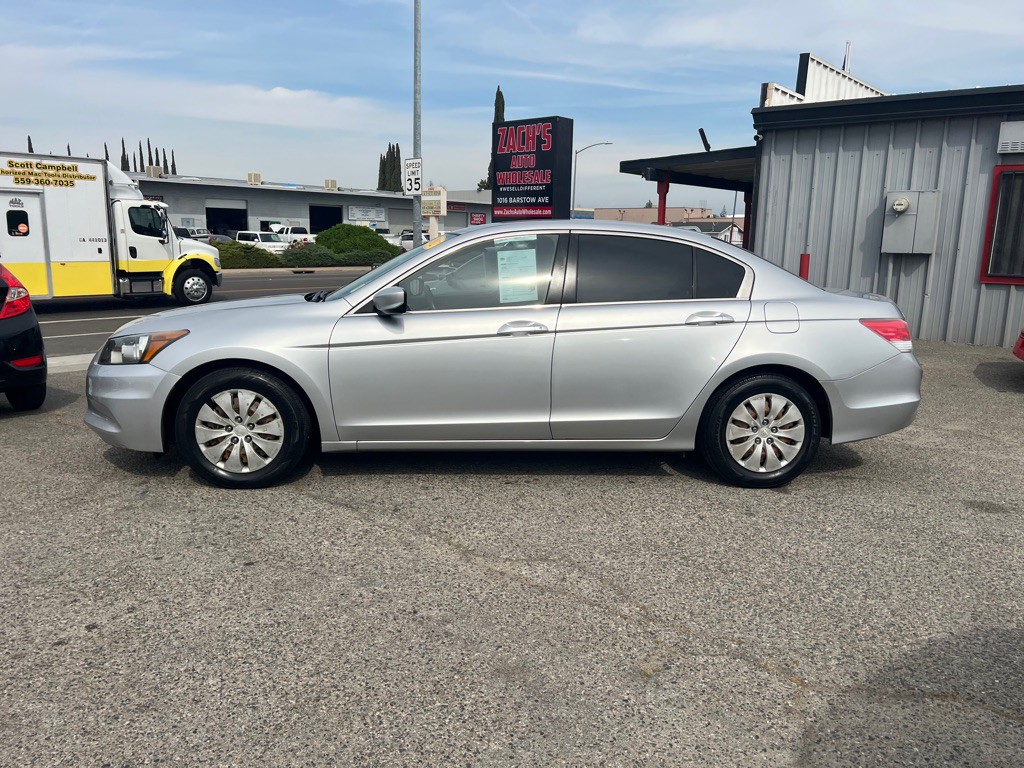 2012 Honda Accord Image 2
