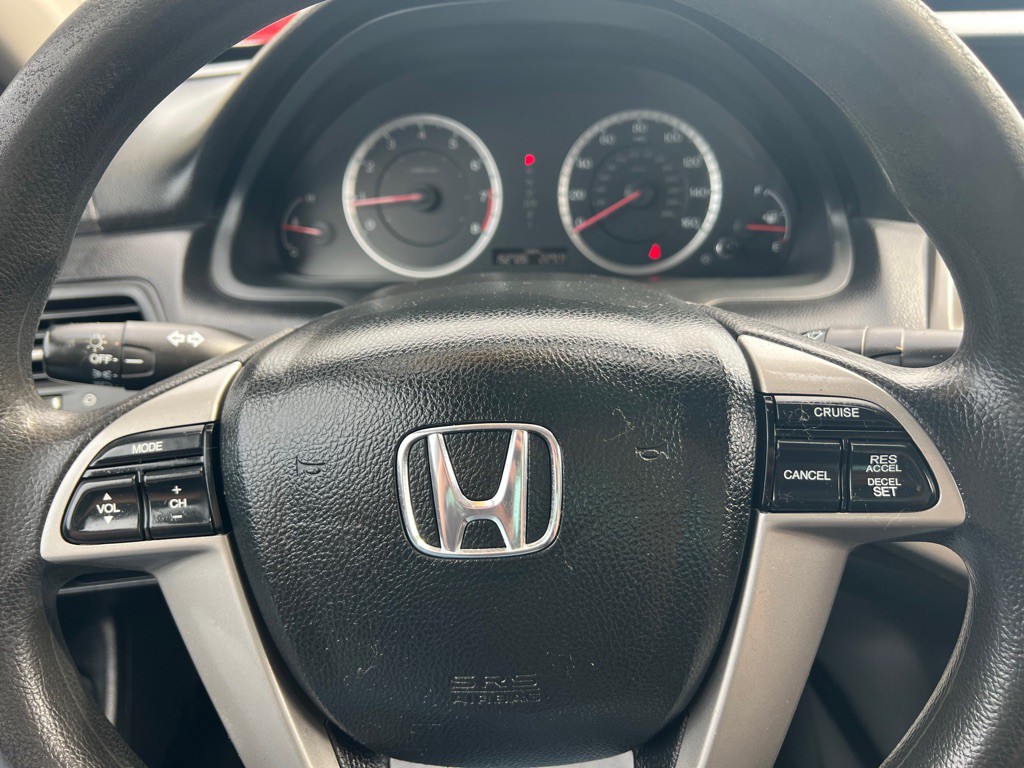 2012 Honda Accord Image 11