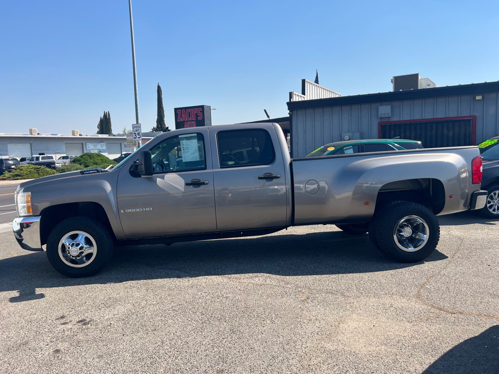 2008 Chevrolet Silverado 1500 Image 2