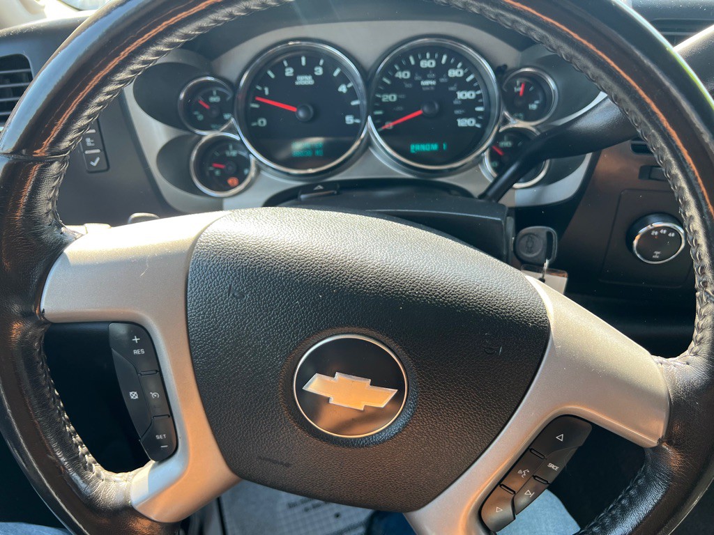 2008 Chevrolet Silverado 1500 Image 11