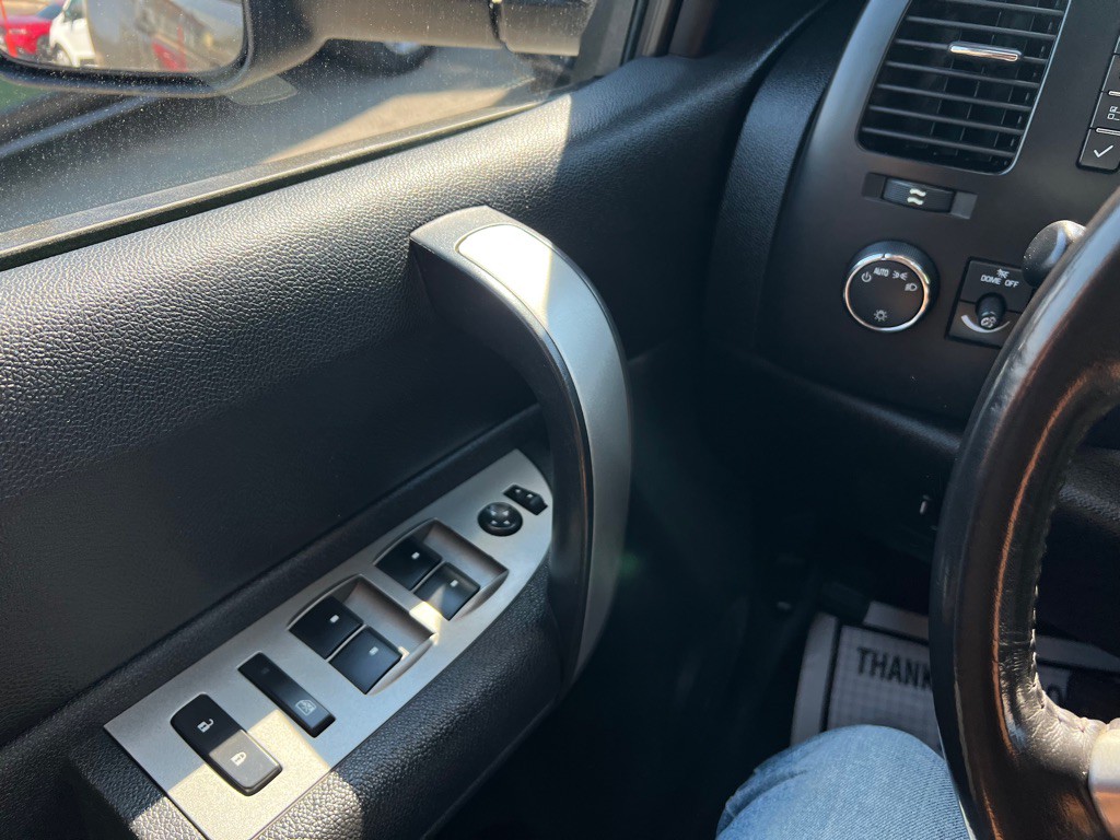 2008 Chevrolet Silverado 1500 Image 12