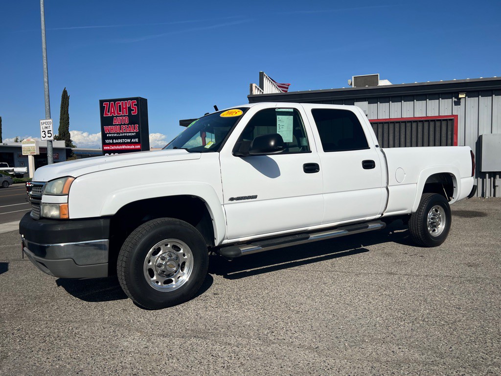 2005 Chevrolet Silverado 1500 Image 1