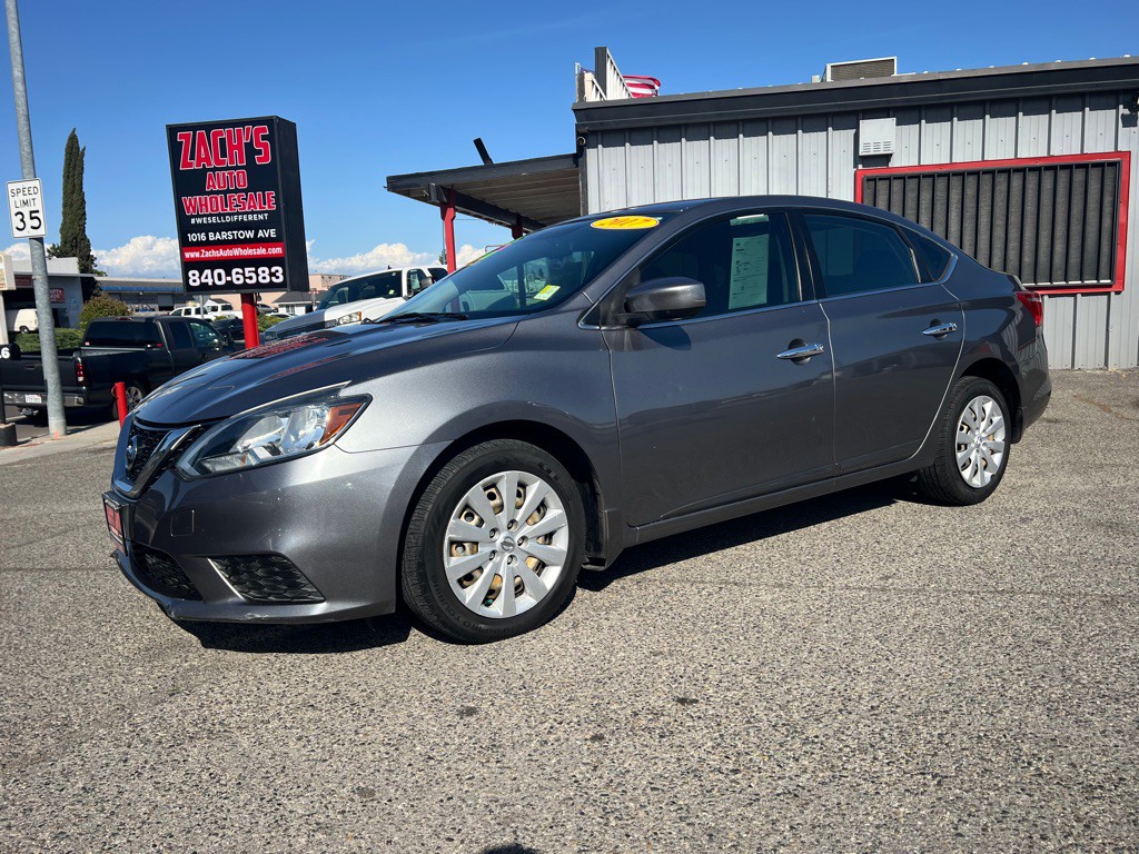 2017 Nissan Sentra Image 1
