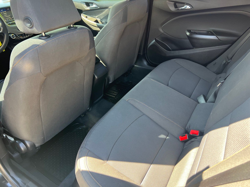 2019 Chevrolet Cruze Image 7