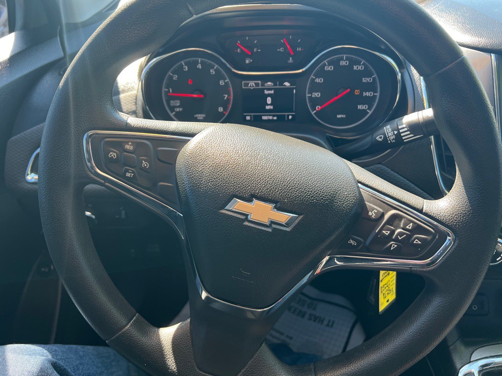 2019 Chevrolet Cruze Image 11