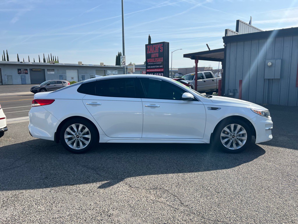 2018 Kia Optima Image 5