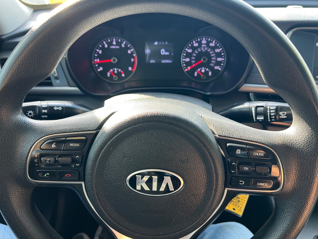 2018 Kia Optima Image 11