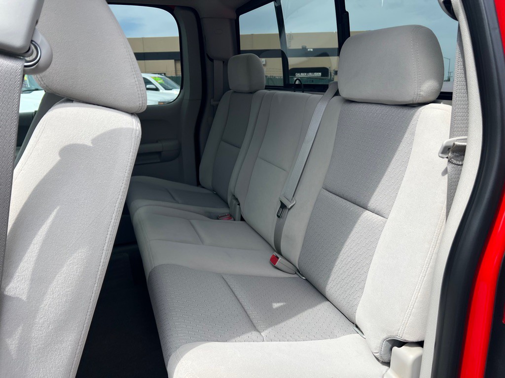 2007 GMC Sierra Image 8