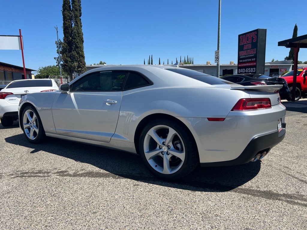 2015 Chevrolet Camaro Image 3
