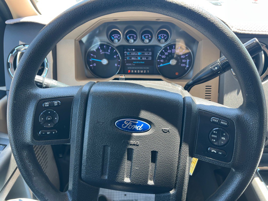 2012 Ford F-250 Image 11