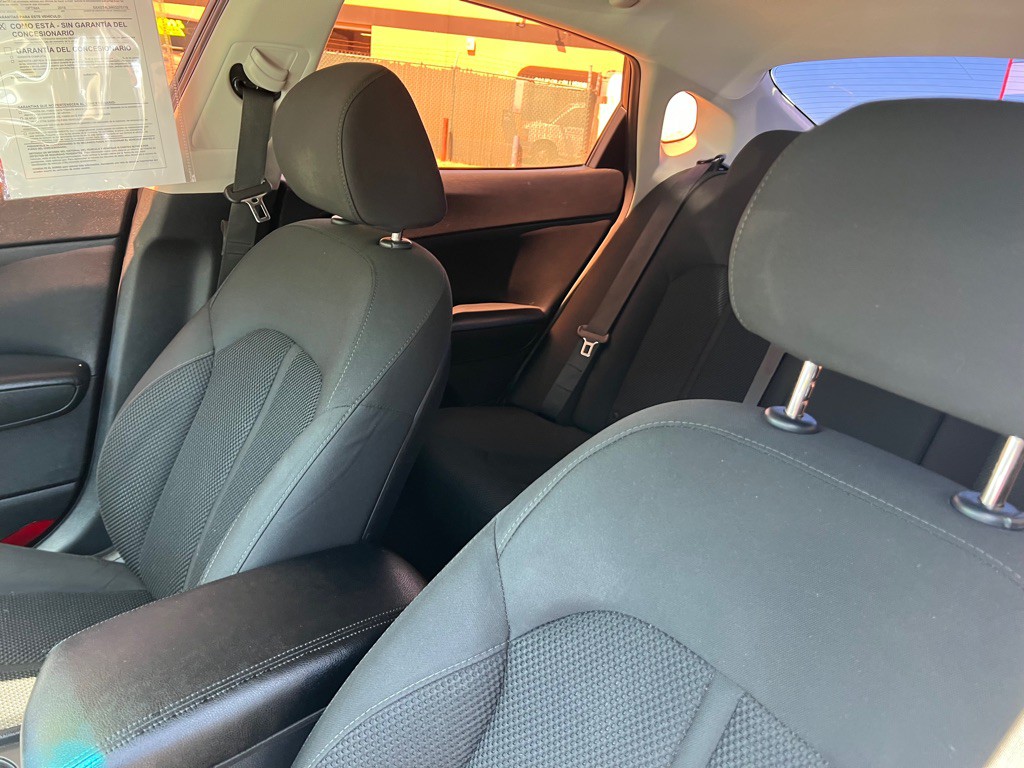 2019 Kia Optima Image 9