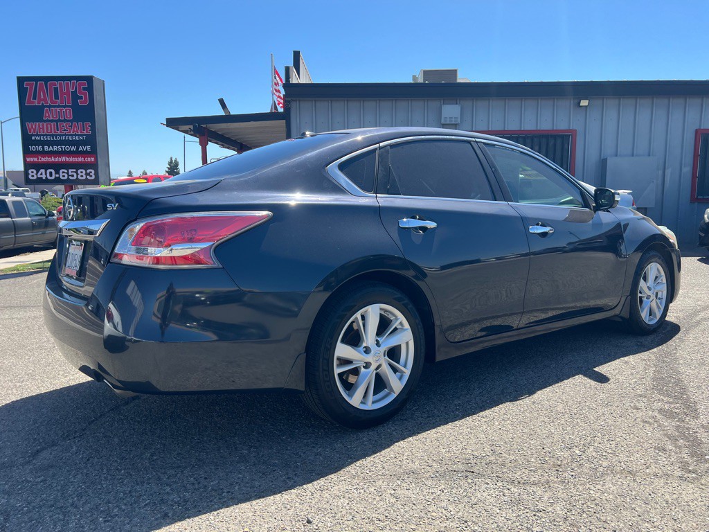 2015 Nissan Altima Image 6