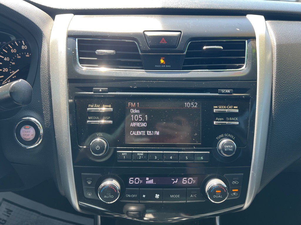 2015 Nissan Altima Image 11