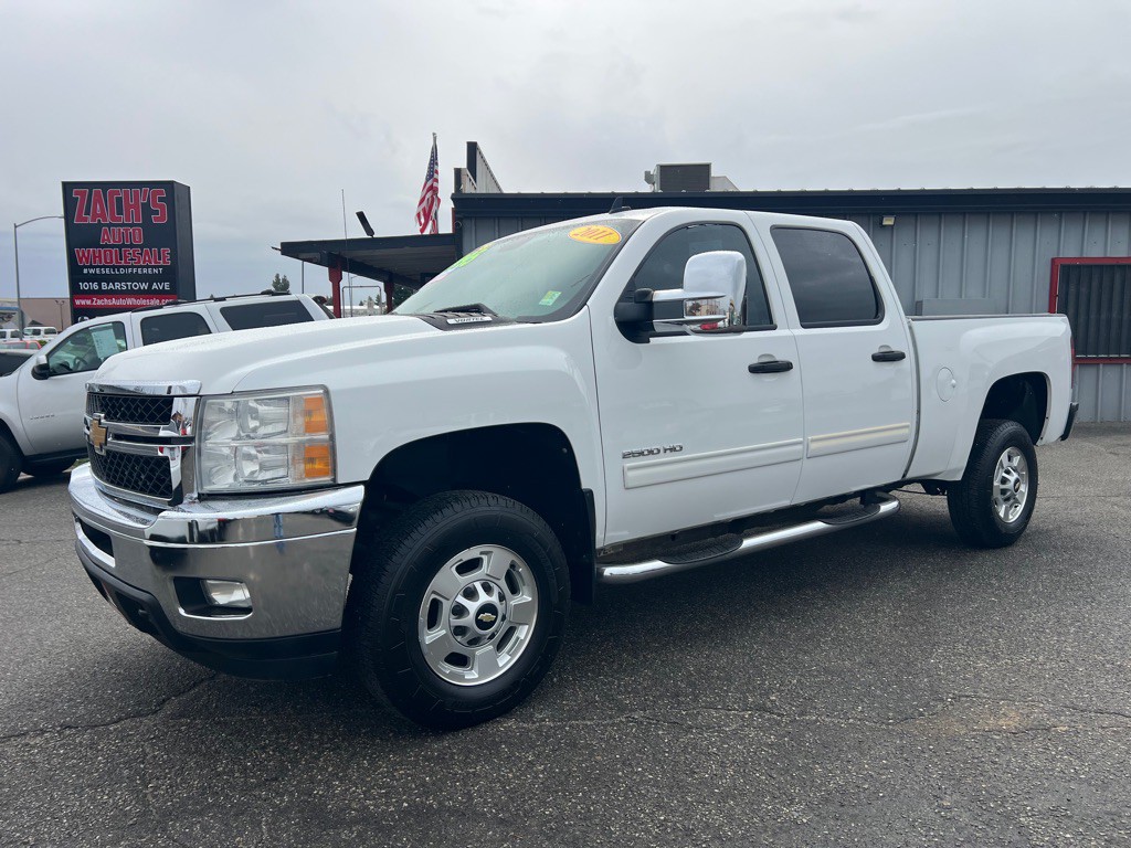 2011 Chevrolet Silverado 1500 Image 1