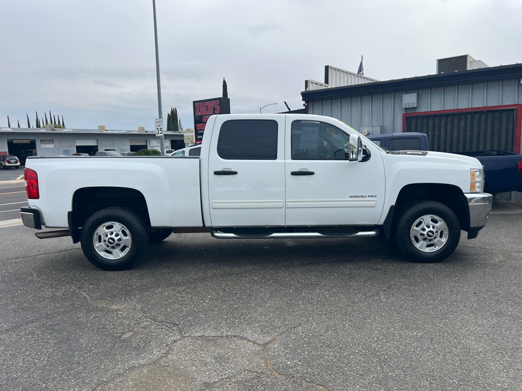 2011 Chevrolet Silverado 1500 Image 5