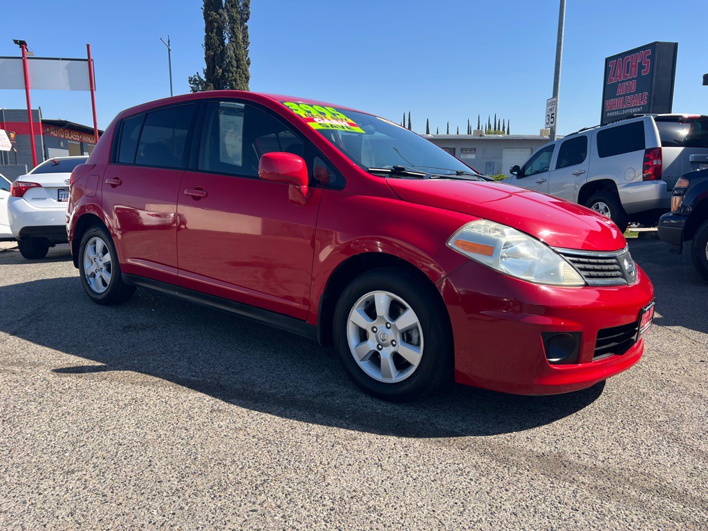 2007 Nissan Versa Image 4