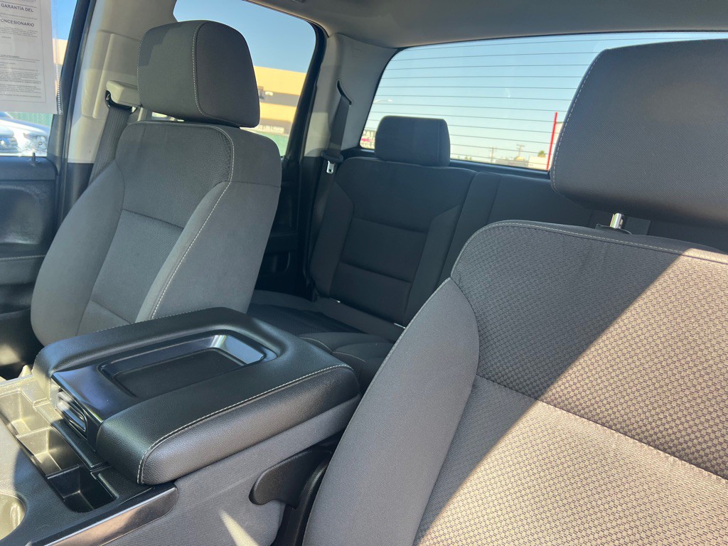 2018 Chevrolet Silverado 1500 Image 9