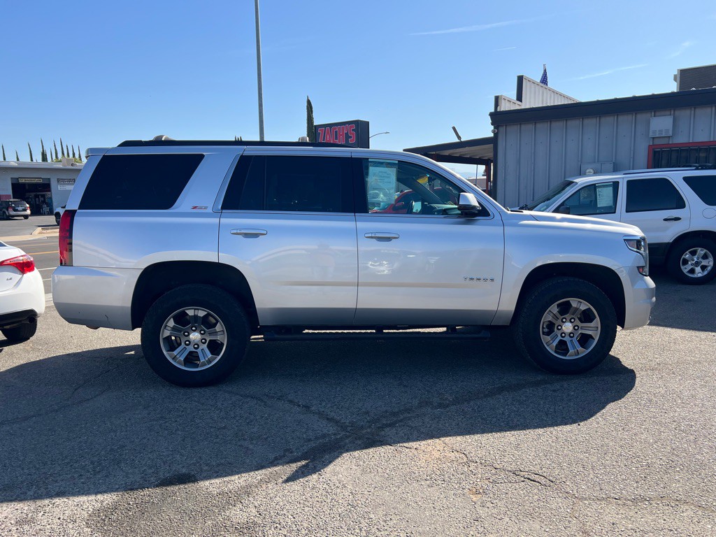 2017 Chevrolet Tahoe Image 5
