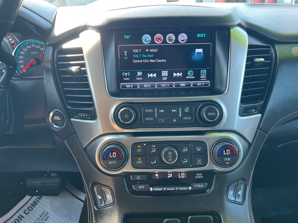 2017 Chevrolet Tahoe Image 11