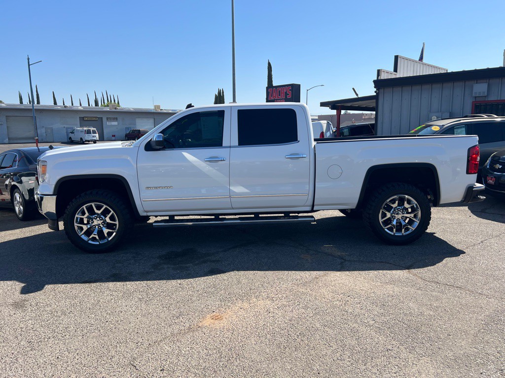 2014 GMC Sierra Image 2