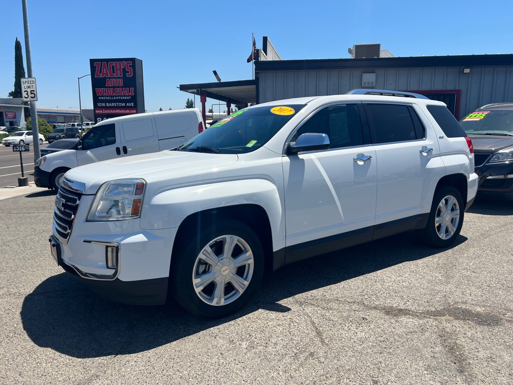 2017 GMC Terrain Image 1