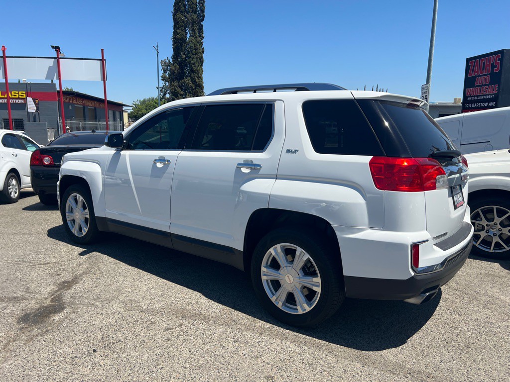 2017 GMC Terrain Image 3