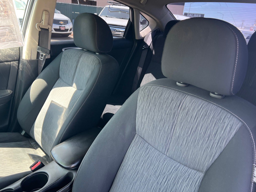 2014 Nissan Sentra Image 9