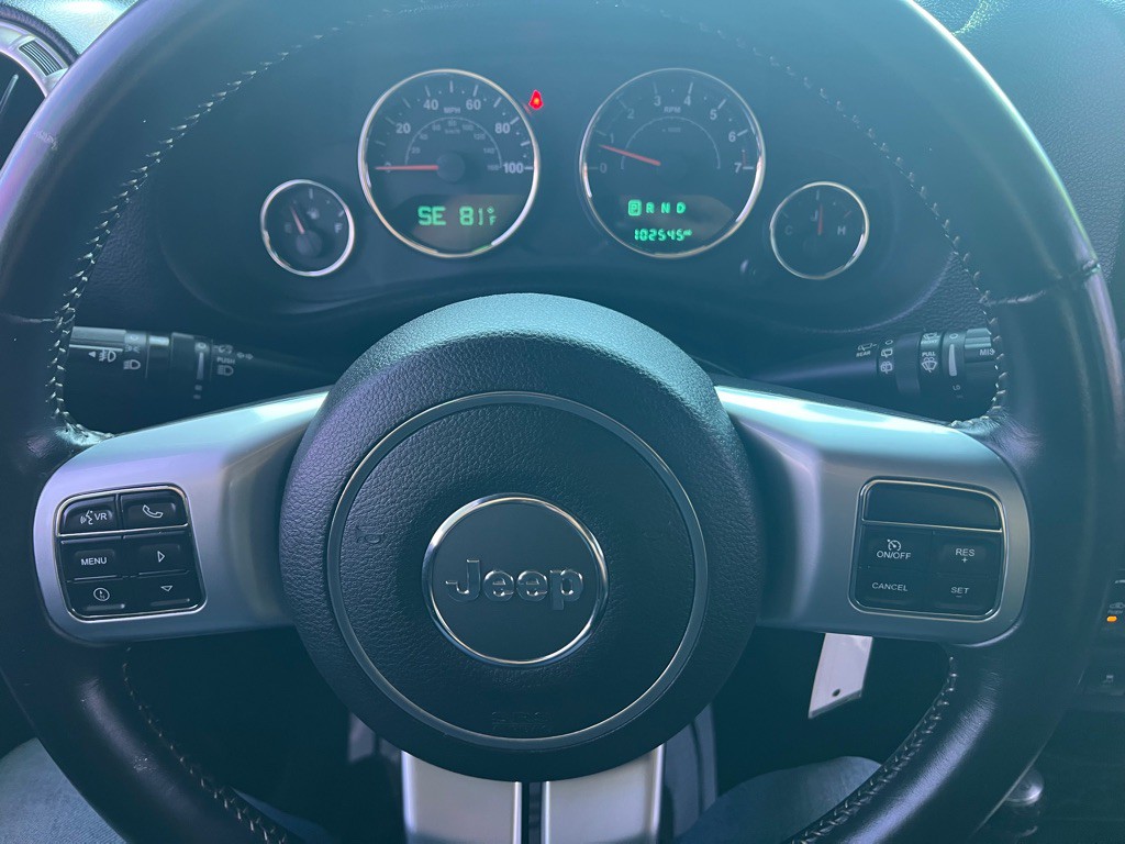 2015 Jeep Wrangler Image 11
