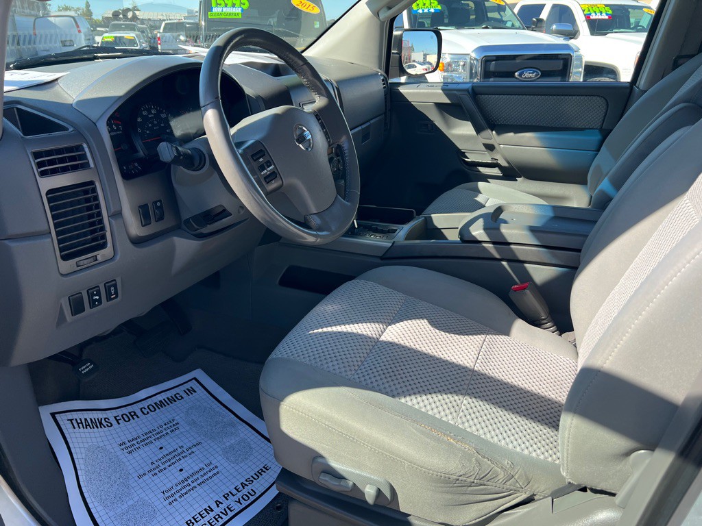 2007 Nissan Armada Image 8