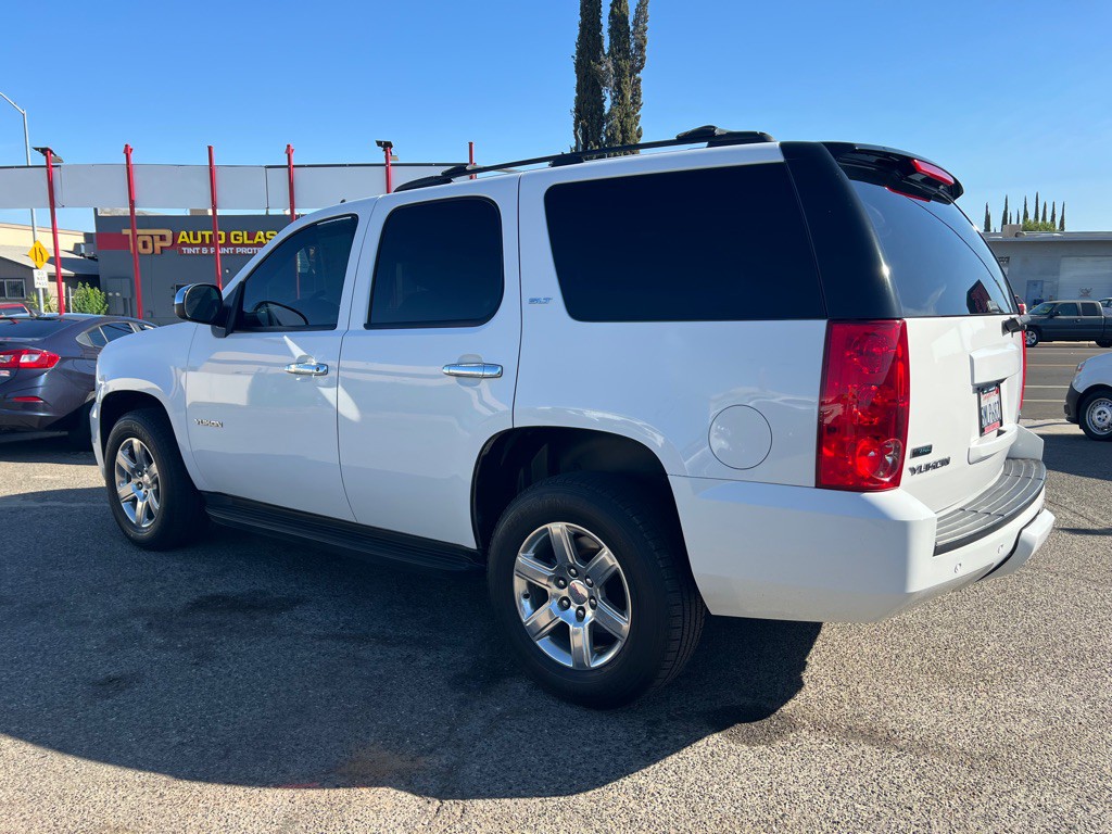 2012 GMC Yukon Image 3