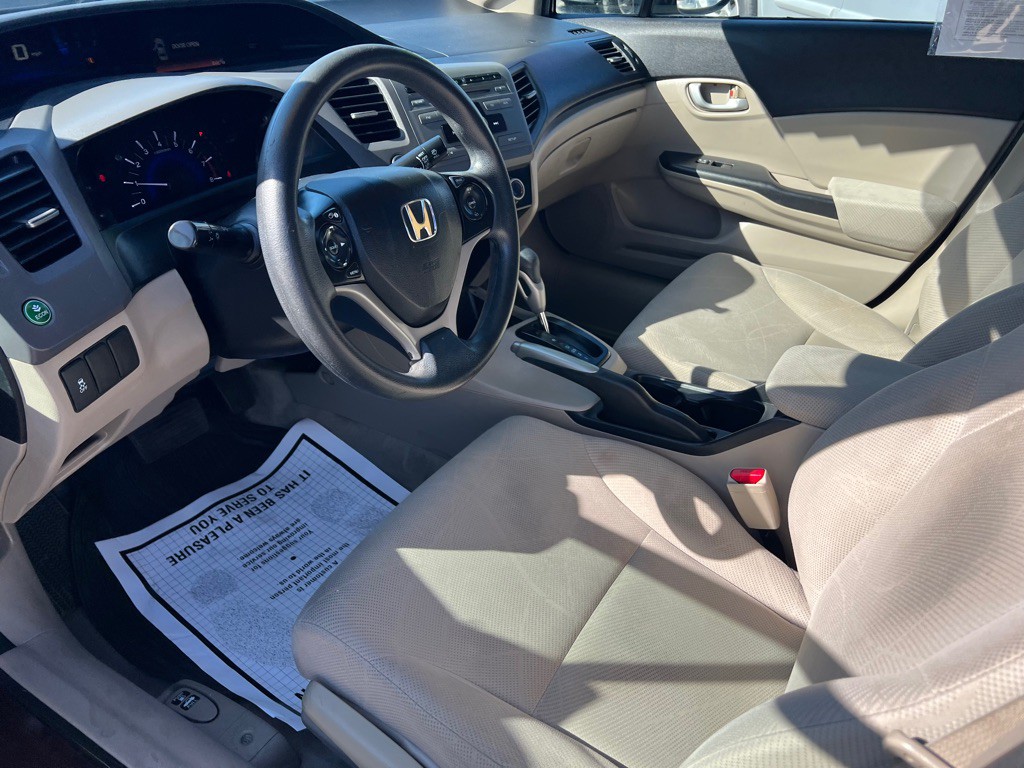 2012 Honda Civic Image 8