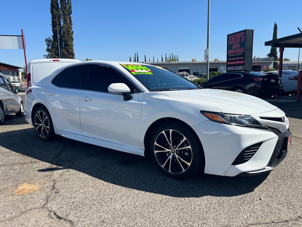 2018 Toyota Camry Image 4