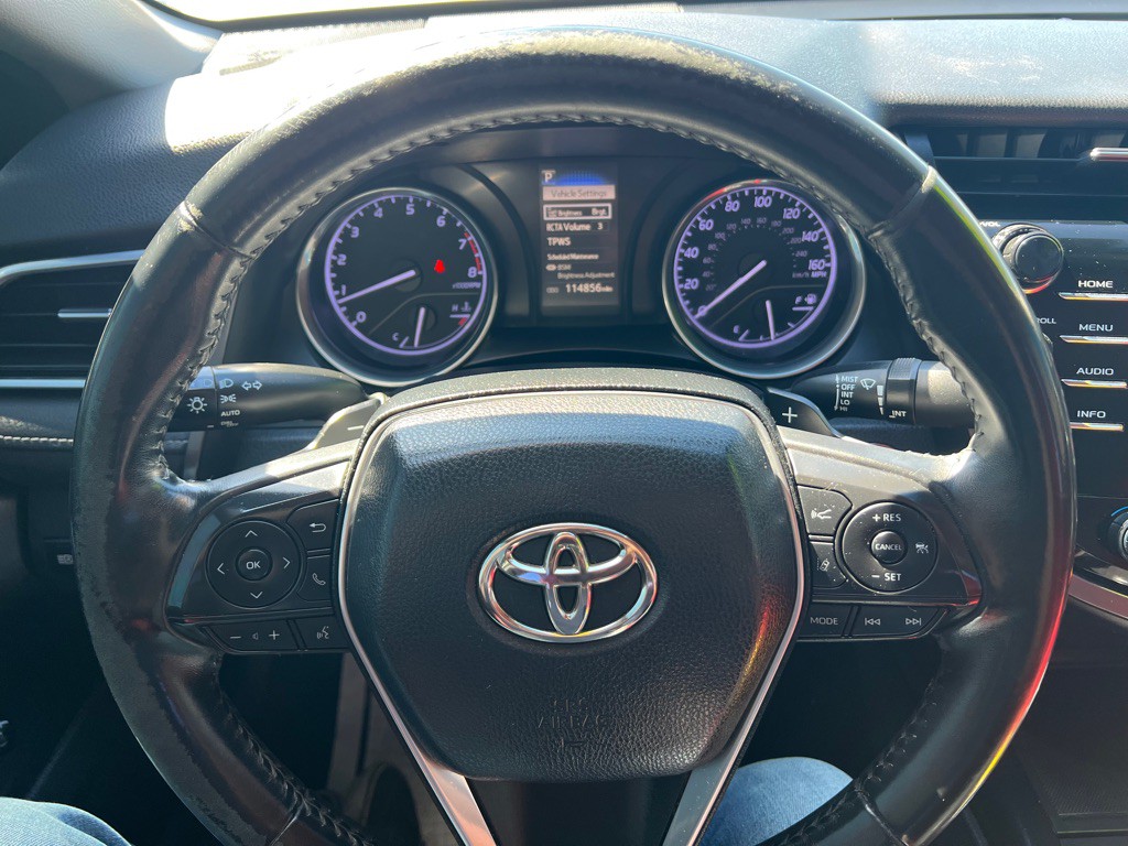 2018 Toyota Camry Image 11