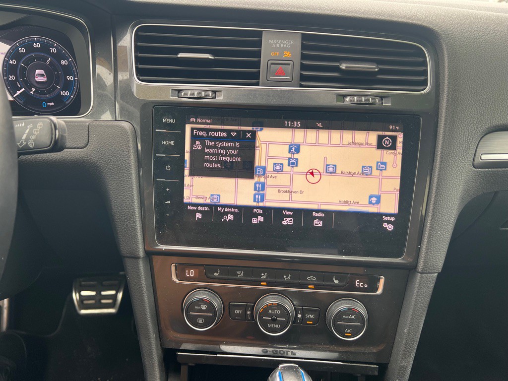 2018 Volkswagen Golf Image 10