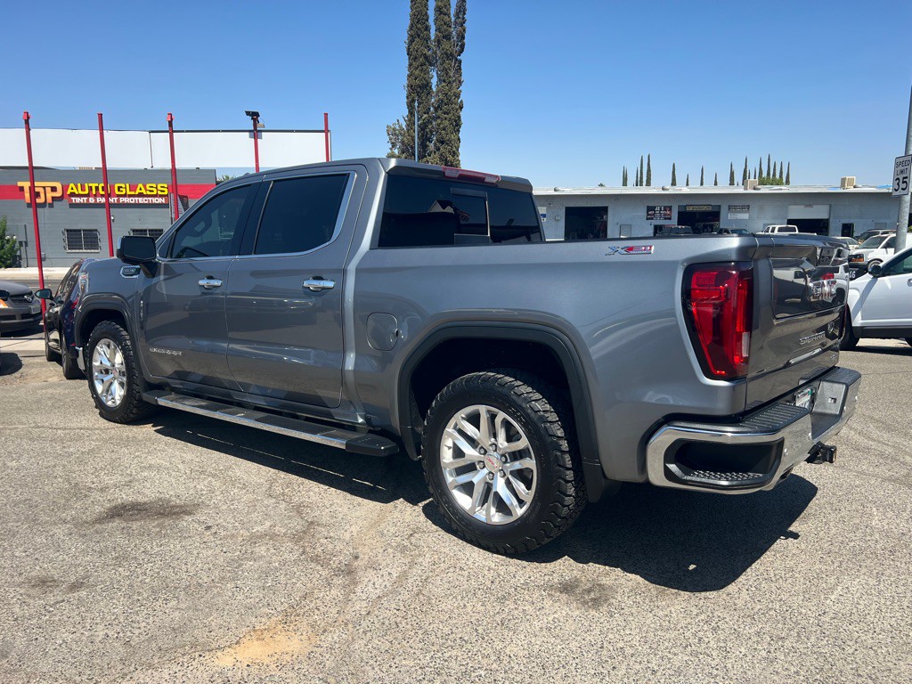 2022 GMC Sierra Image 3