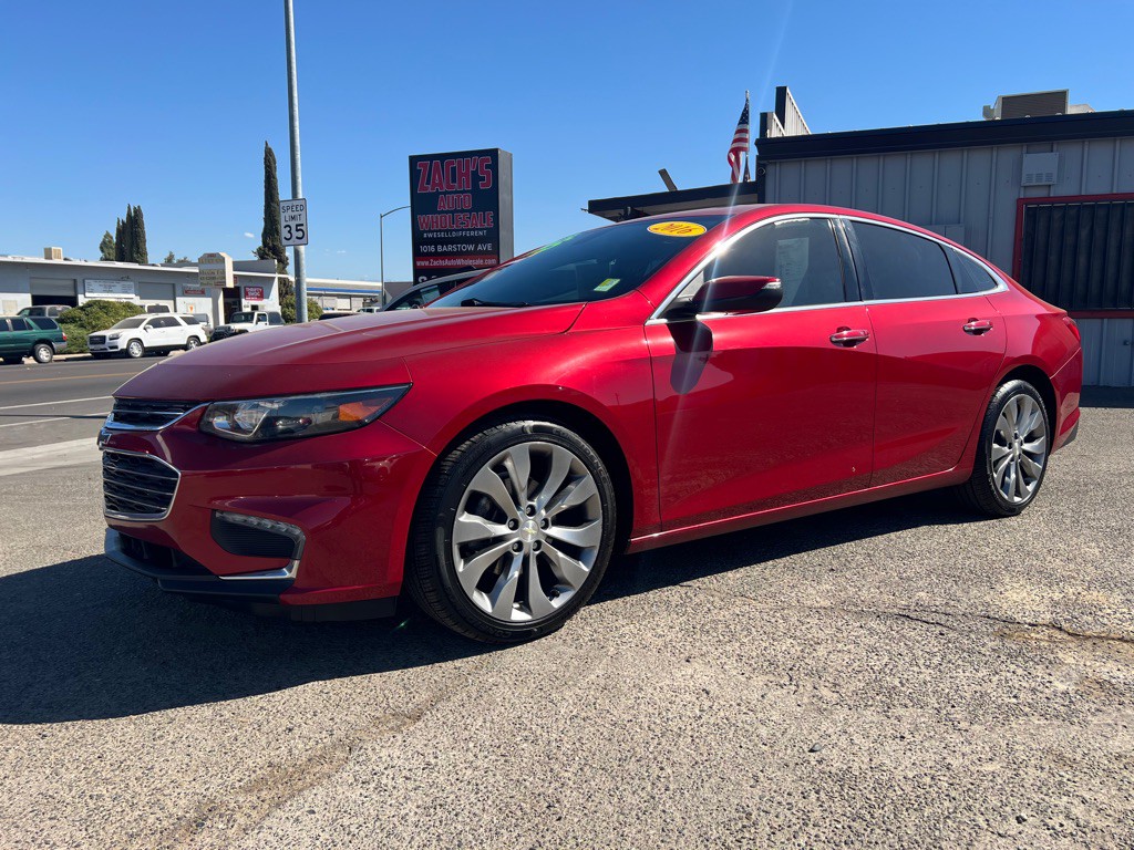 2016 Chevrolet Malibu Image 1