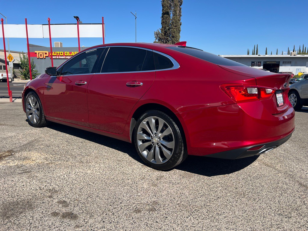 2016 Chevrolet Malibu Image 3