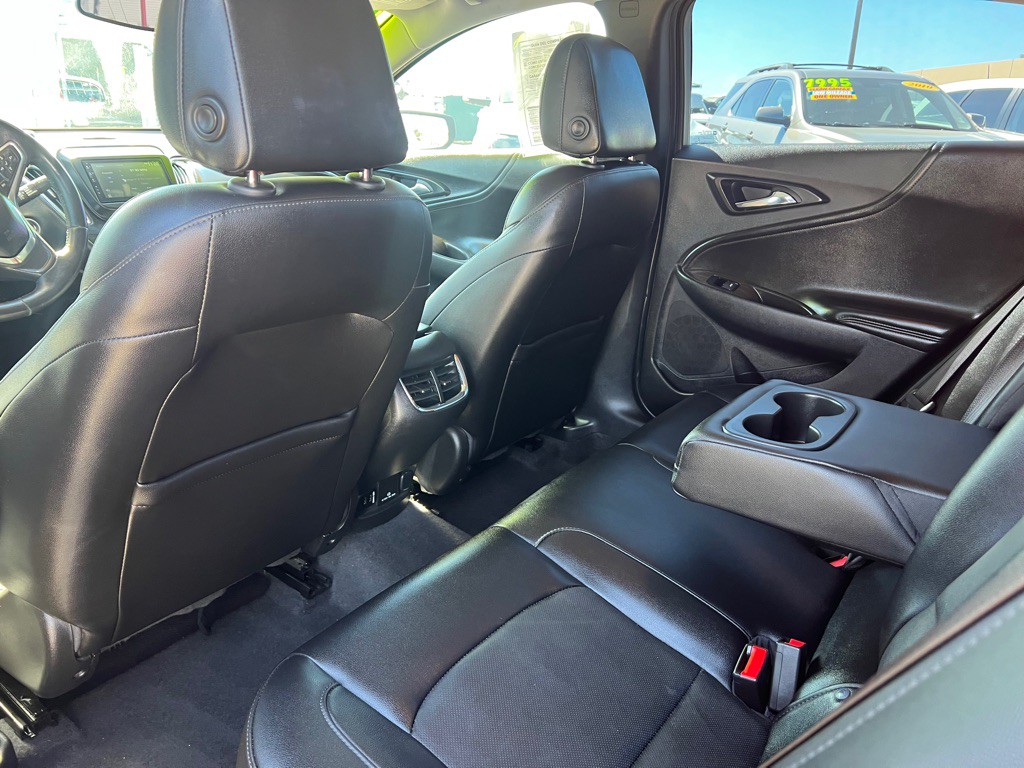 2016 Chevrolet Malibu Image 7