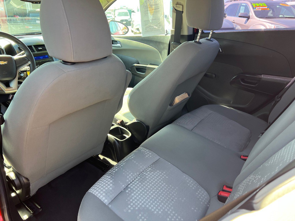 2012 Chevrolet Sonic Image 7