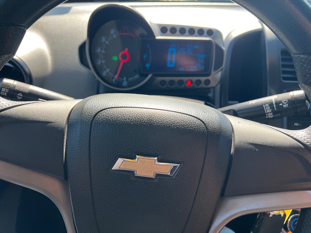 2012 Chevrolet Sonic Image 11