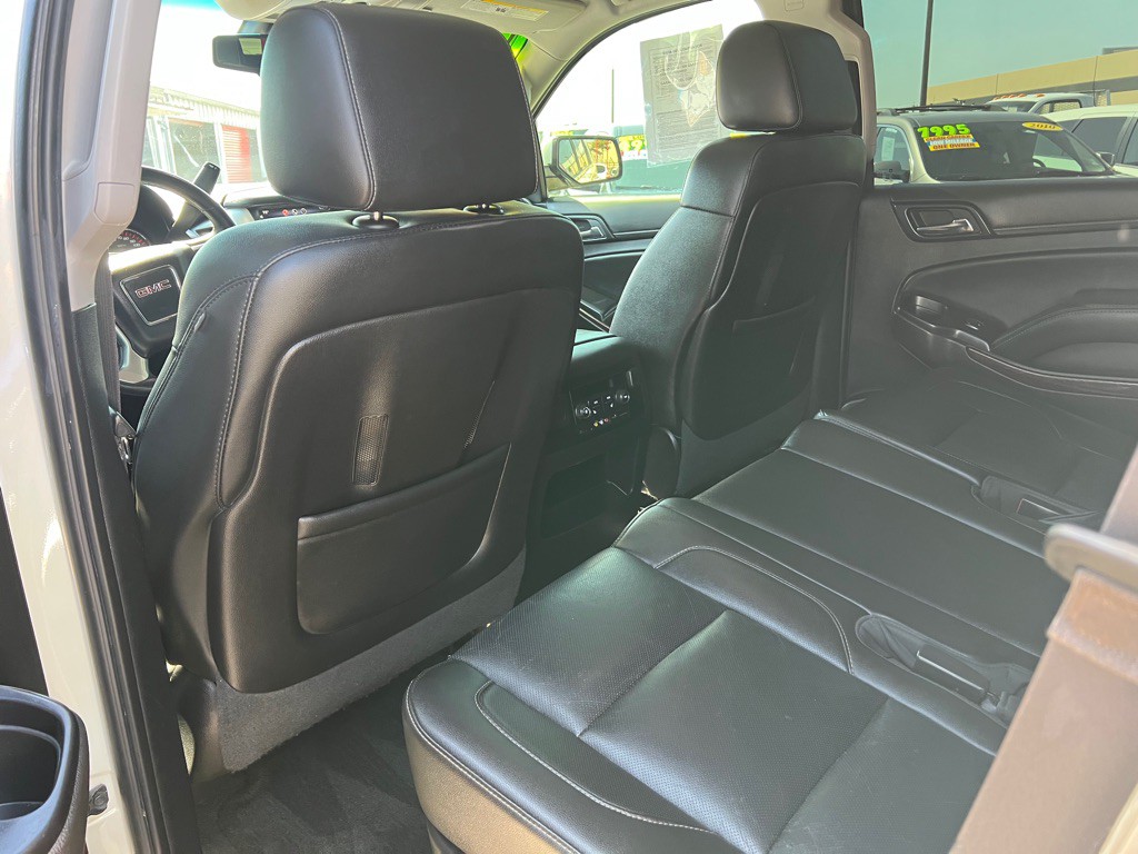 2015 GMC Yukon Image 7